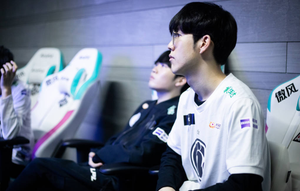 谁制造了错 谁制造了错